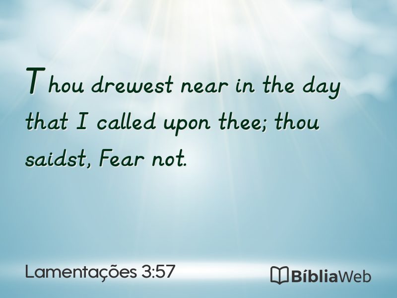 Lamentações 3:57 em imagem para compartilhar